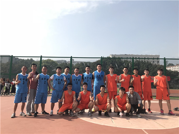6165cc金沙总站检测中心与物理学院合影_副本.jpg