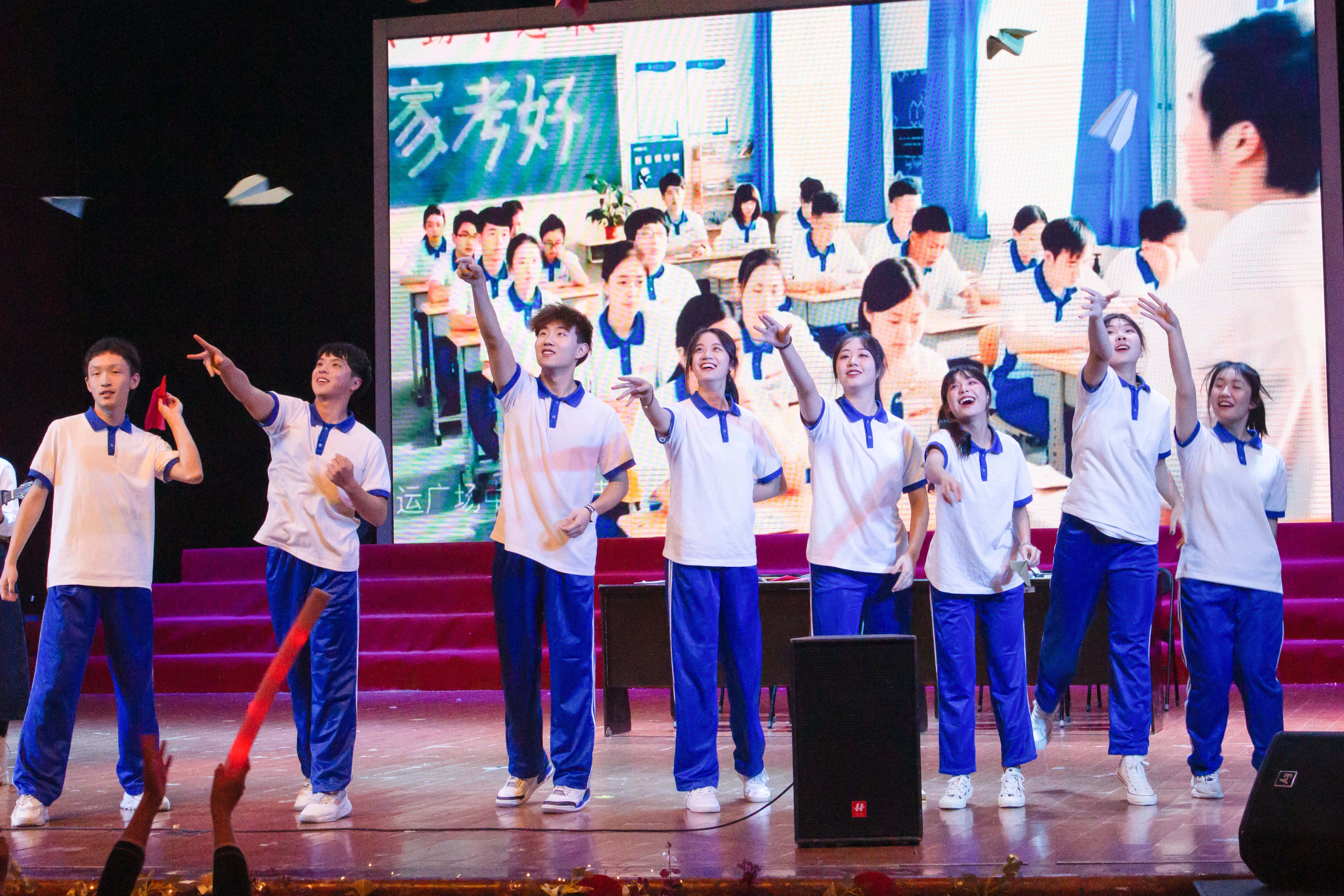 《为你唱这首歌》.jpg