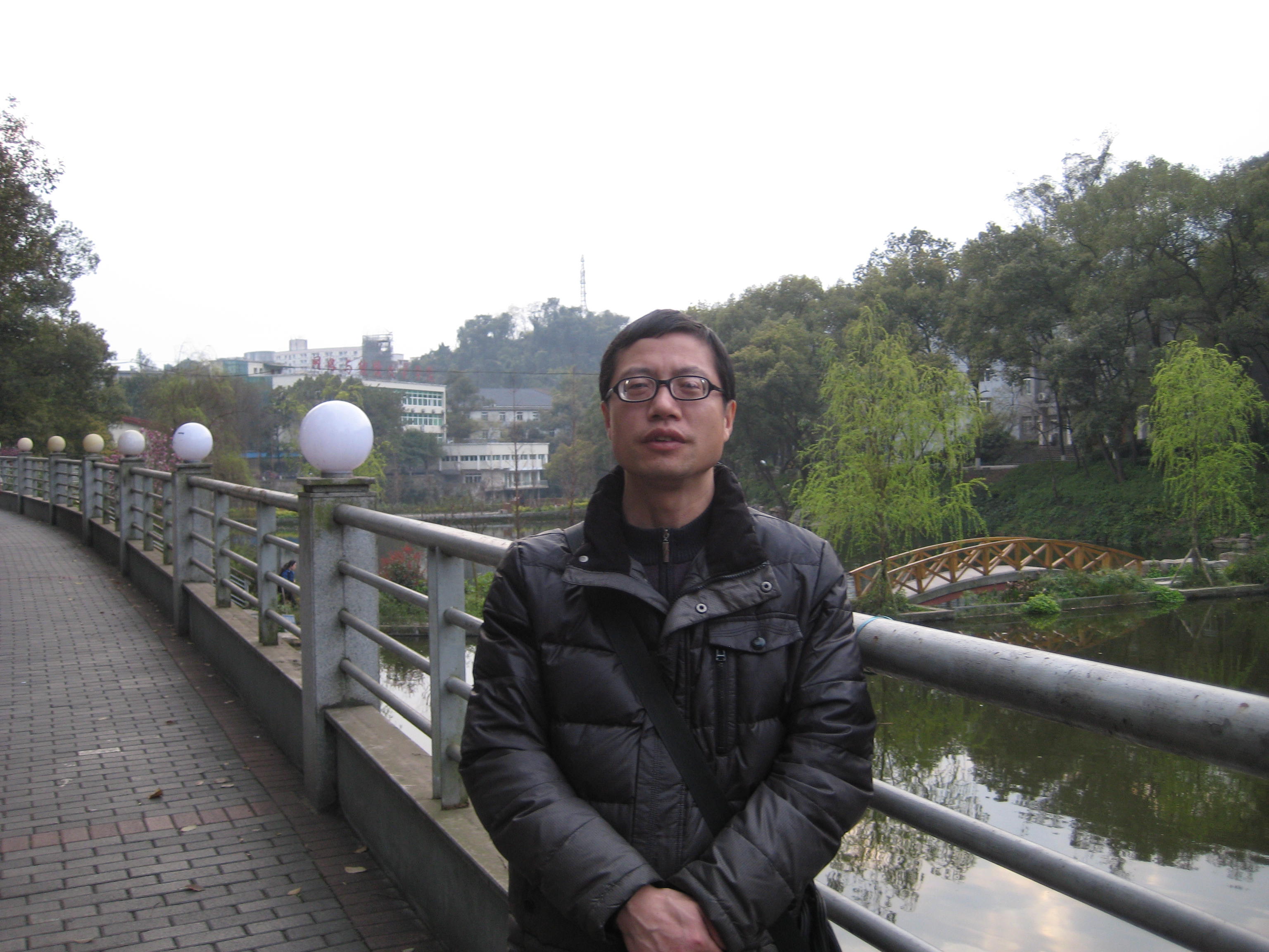 个人照片.jpg